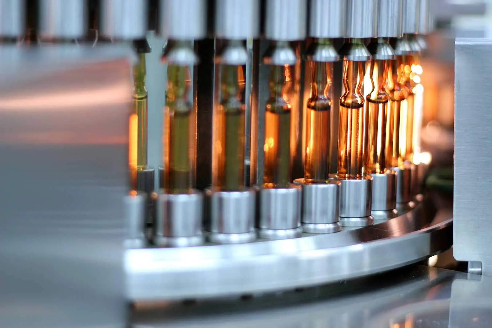 Automated pharmaceutical vial inspection on a production line